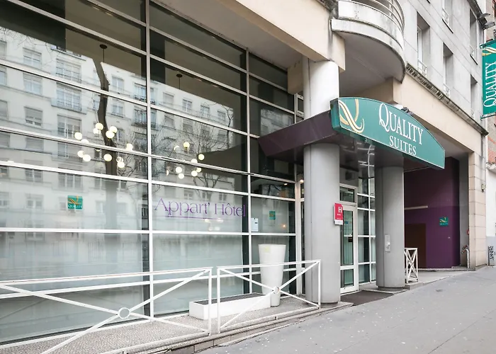 Hotel Sanso By Happyculture Parigi